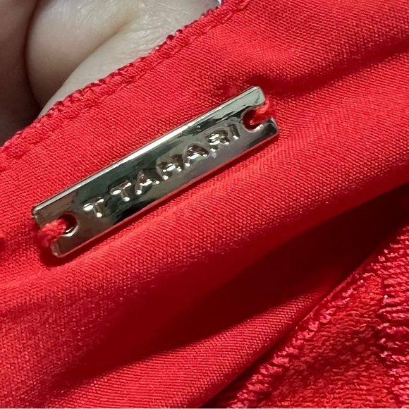 T Tahari Vibrant knee-length eyelet Red Midi Dress 8 - Picture 2 of 9